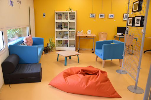 Bibliothèque Les Mots Passant