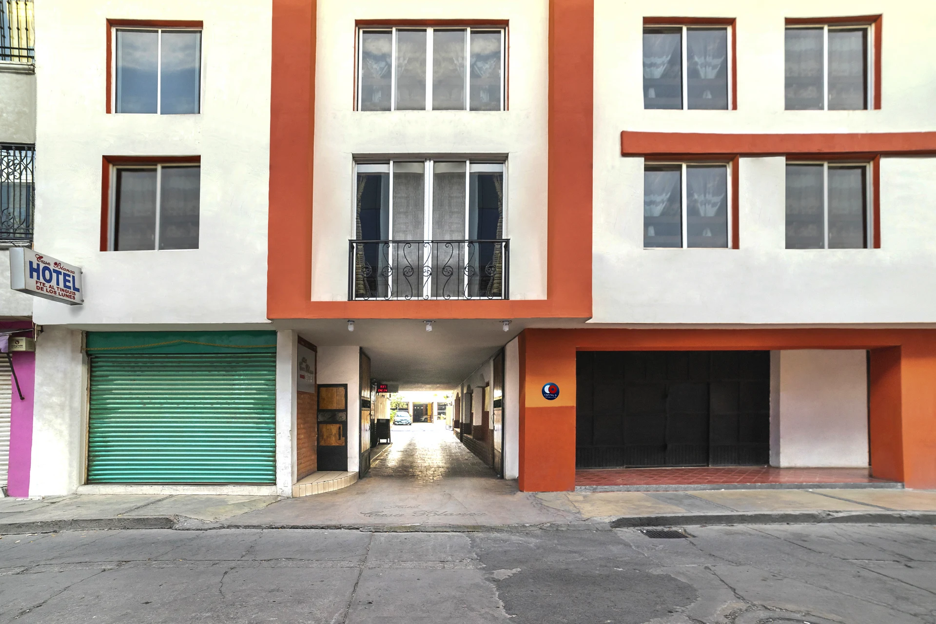Hotel Casa Blanca