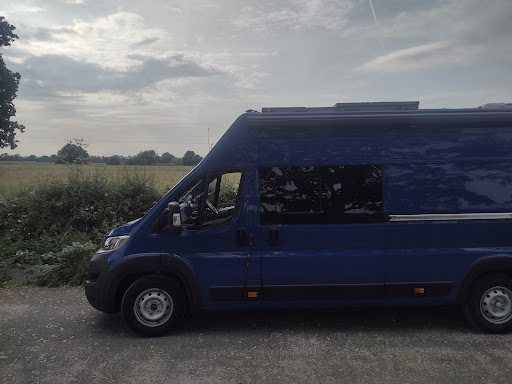 Layby - Visual