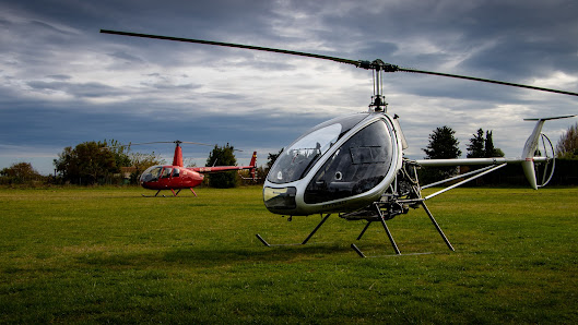 Aeroclub Ultralleugers L'Estartit (Aerodromo) Camí del Puig de les Llagastes, 27, 17258 L'Estartit, Girona, España