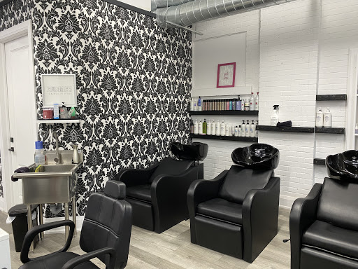 Mirror Mirror Beauty Salon & Spa