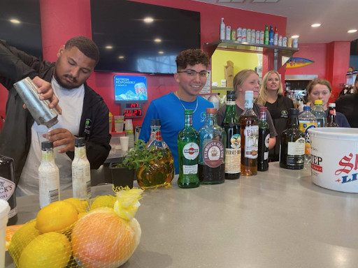 Local Bartending School - Visual