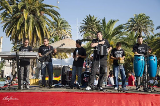 Los Macias Primos Cumbia - Thumbnail