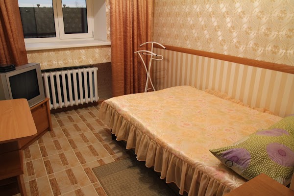 Ани юкаменская ул 39 фото Гостиница Эконом-класса "Мотель Народный", ул. Юкаменская 33а, Корпус 1, Glazov,
