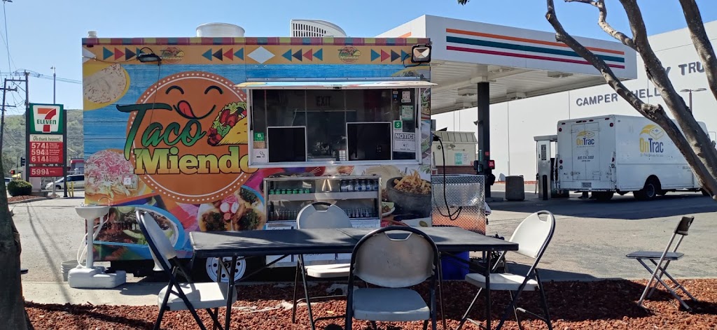 Chilangos Tacos