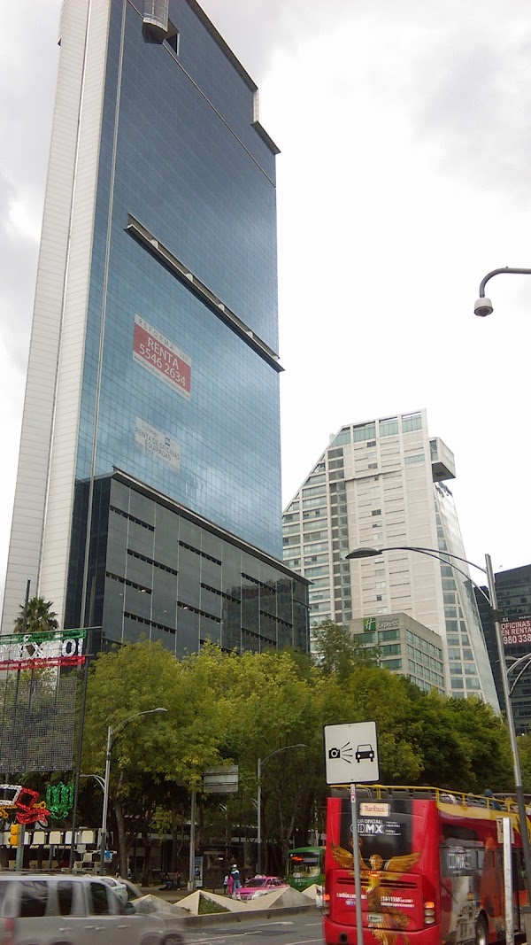 Seguros Mapfre, Avenida Paseo de la