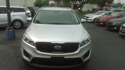 car-dealer