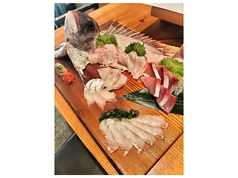 漁師直営地魚料理 観音丸