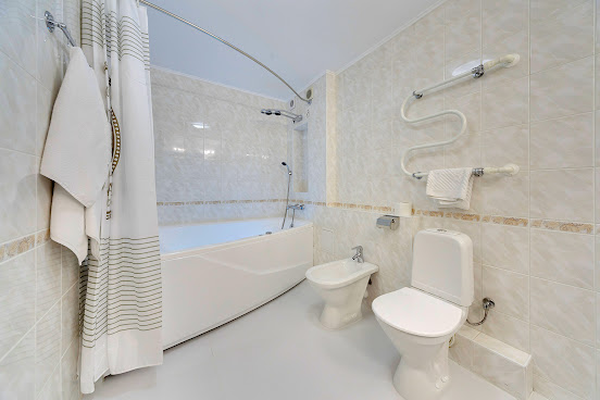 Hotel Polustrovo by null