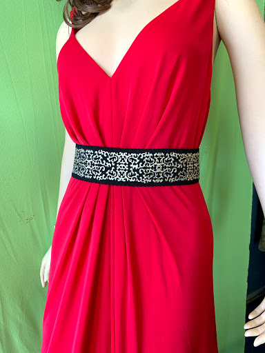 Kim tailoring Alteration In Yass - Thumbnail