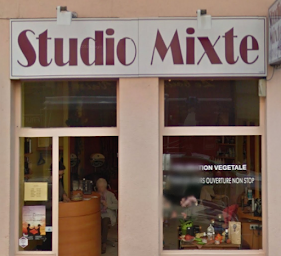 Photo n°2 de Studio Mixte - Coiffeur Spécialiste de la Coloration végétale à Lyon - Femmes, Hommes à Lyon (Salon de coiffure)
