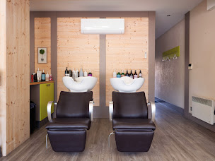 Photo n°2 de Côté Beauté à Saulxures-sur-Moselotte (Salon de coiffure)