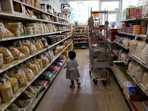 LeRaysville Market Gallery - United States
