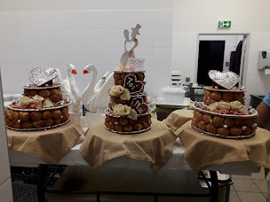 Photo n°18 de L'Eau Vive à Chapelle-Viviers (Service de livraison)