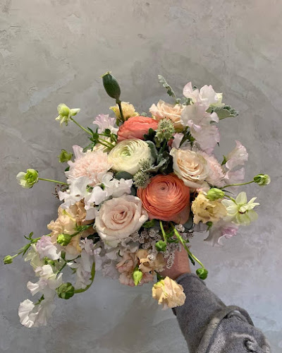 http://www.jazzflowers.co.uk/