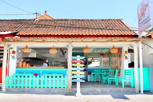 Italian Restaurant La Pizzetta