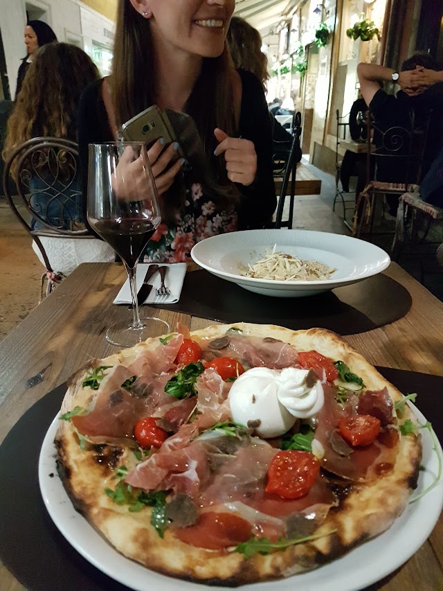 In Bocca Al Lupo