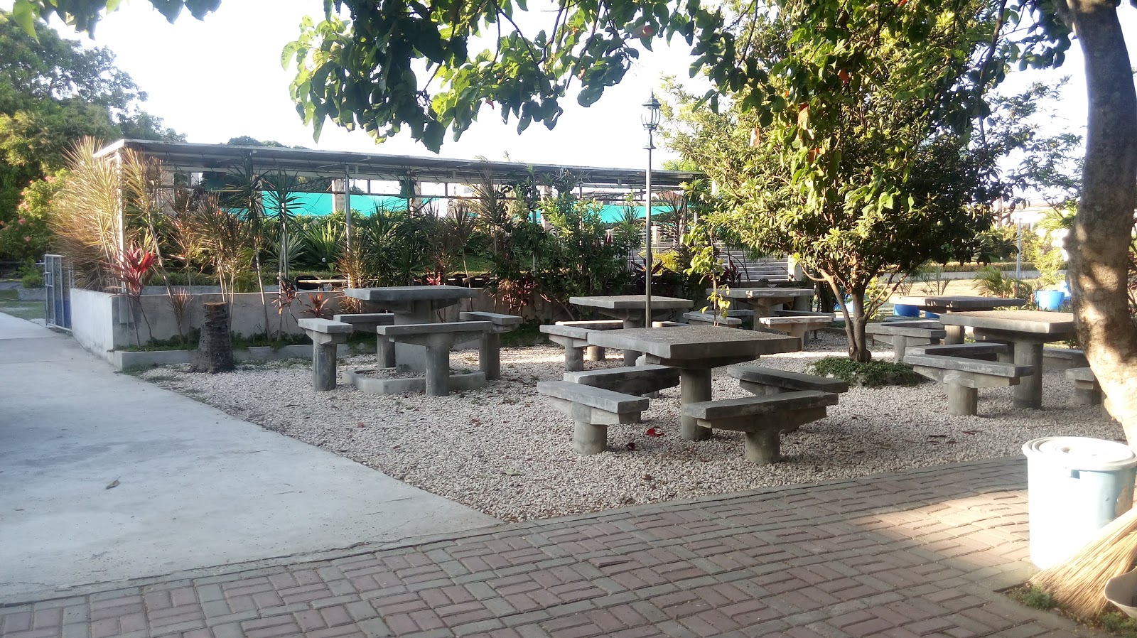 AF1QipN5QJuFREf7ihoOFB0TvOjhgYFtjrHC7aRuVfip=s1600 w1600