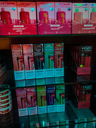 Lakeland Vapes - Smoke Shop Gallery - United States