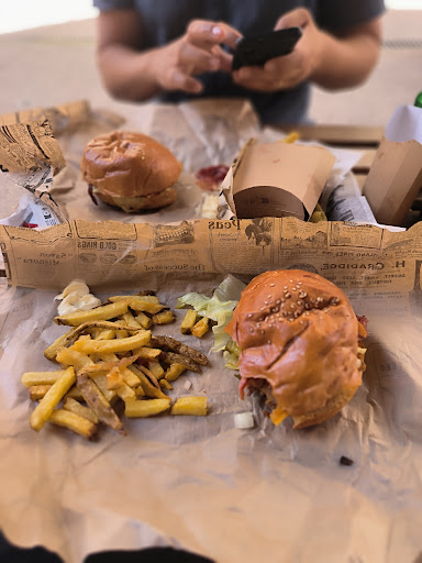 Burger & Co