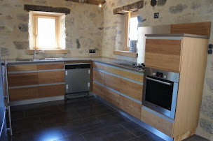 Photo n°3 de Saby Bernard à Sébrazac (Atelier de menuiserie)