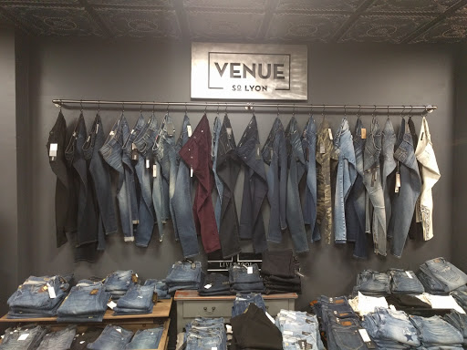 Venue South Lyon - Thumbnail