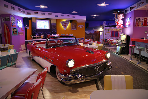 PinUp Pub - Visual