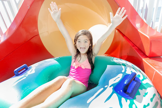 Crown Reef Beach Resort and Waterpark by null