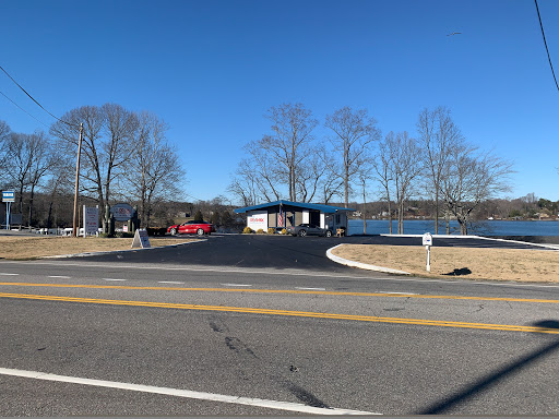 RE/MAX Lakefront Realty Inc - Thumbnail
