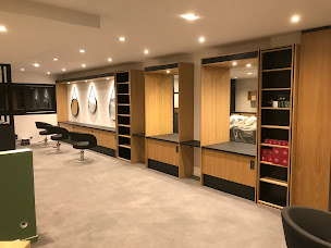 Photo n°9 de Oriol Menuiserie à Trets (Service de pose de parquet)