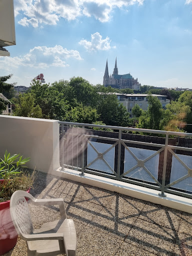 Photo de Le Parc Saint-Charles - Ehpad à Chartres (28) | LNA Santé à Épernon (28230)
