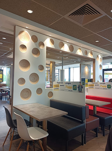 Photo 4 - McDonald's