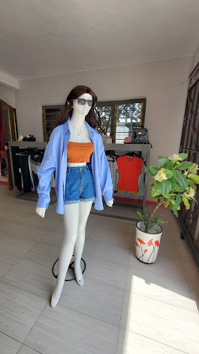 F CH BOUTIQUE Gallery - Mexico