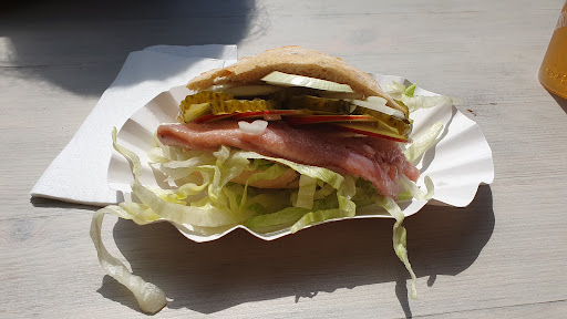 Mensens Seafood Burger Drinks & More - Thumbnail