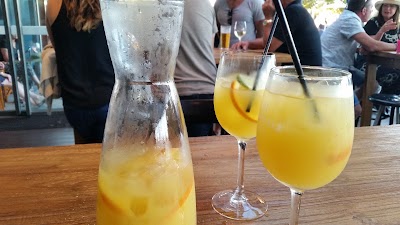 Photos of Peninsula Bar and Restaurant