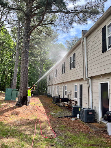 Jake's Under Pressure Power Washing LLC - Thumbnail