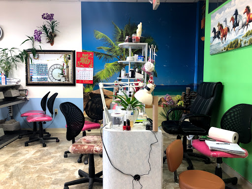 Veronia Nail Spa Salon - Thumbnail