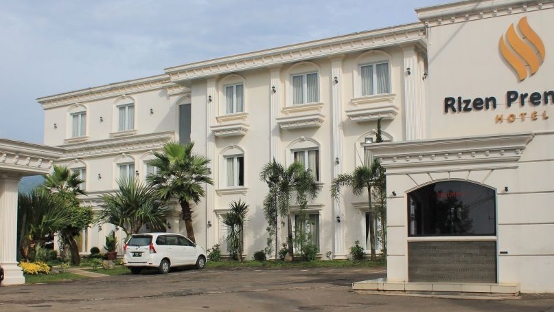 Rizen Premiere Hotel || Hotel Meeting || Hotel Family Gathering || Hotel Liburan Keluarga - Housity