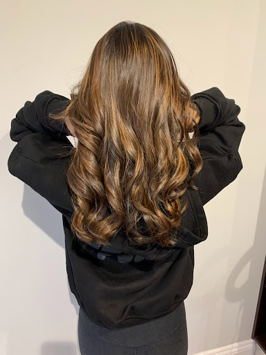Crown Hair Lounge - Thumbnail