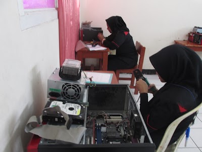 Photos of SMK Ekuin Pangeran Jayakarta