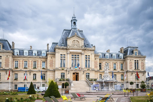 Q-Park Hôtel de Ville Evreux - Thumbnail