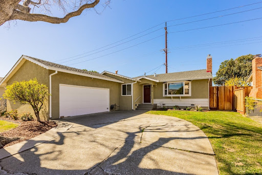 Thuy Tran - CPA* Realtor Gallery - United States