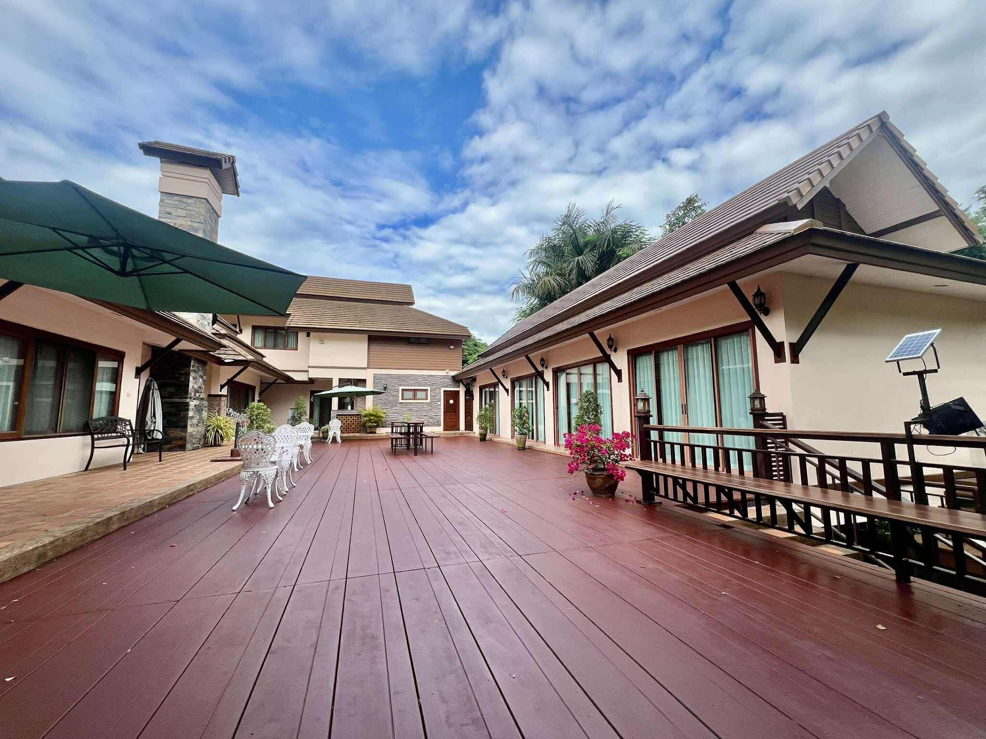 Papai Country Lodge - Housity