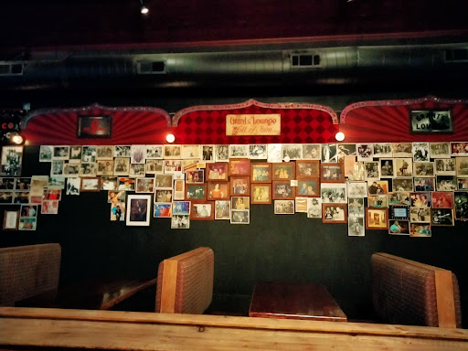 Grant's Lounge - Thumbnail