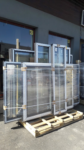 Okna i drzwi URZĘDOWSKI. Salon firmowy DOMAT