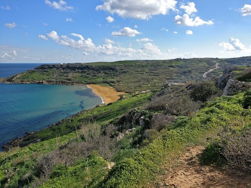 Il-Kalkara tal-Gir Farmhouse, Author: marthese azzopardi