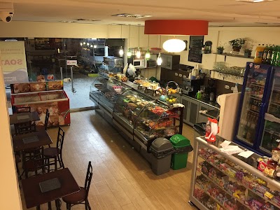 Photos of Estaci&oacute;n Caf&eacute;