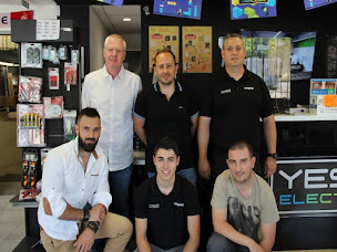 Photo n°4 de YESSS Electrique Ales Sud à Alès (Magasin de matériel électrique)