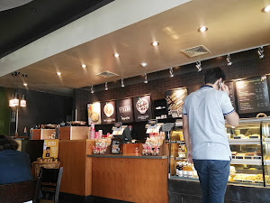 Starbucks 1