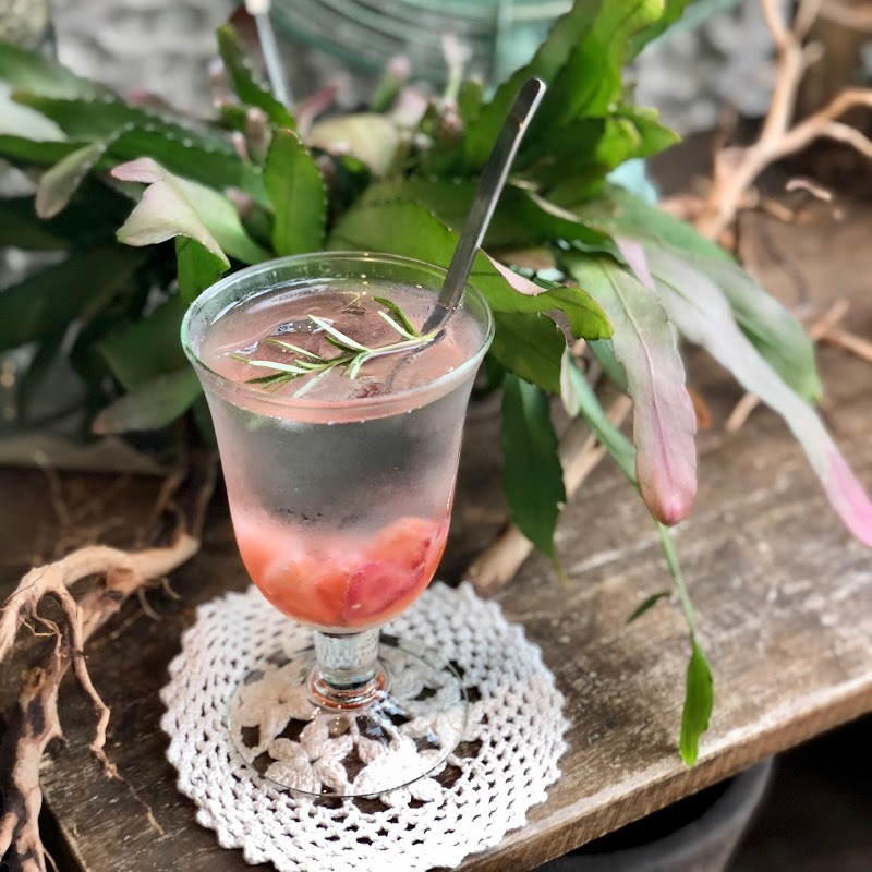 プティカフェ トロン